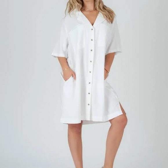 Lucca White Linen Shirt Dress Oversized with Pockets - Picture 6 of 6